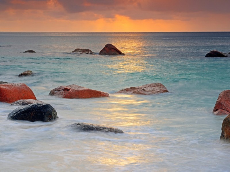 Anse-Lazio-cr-alamy